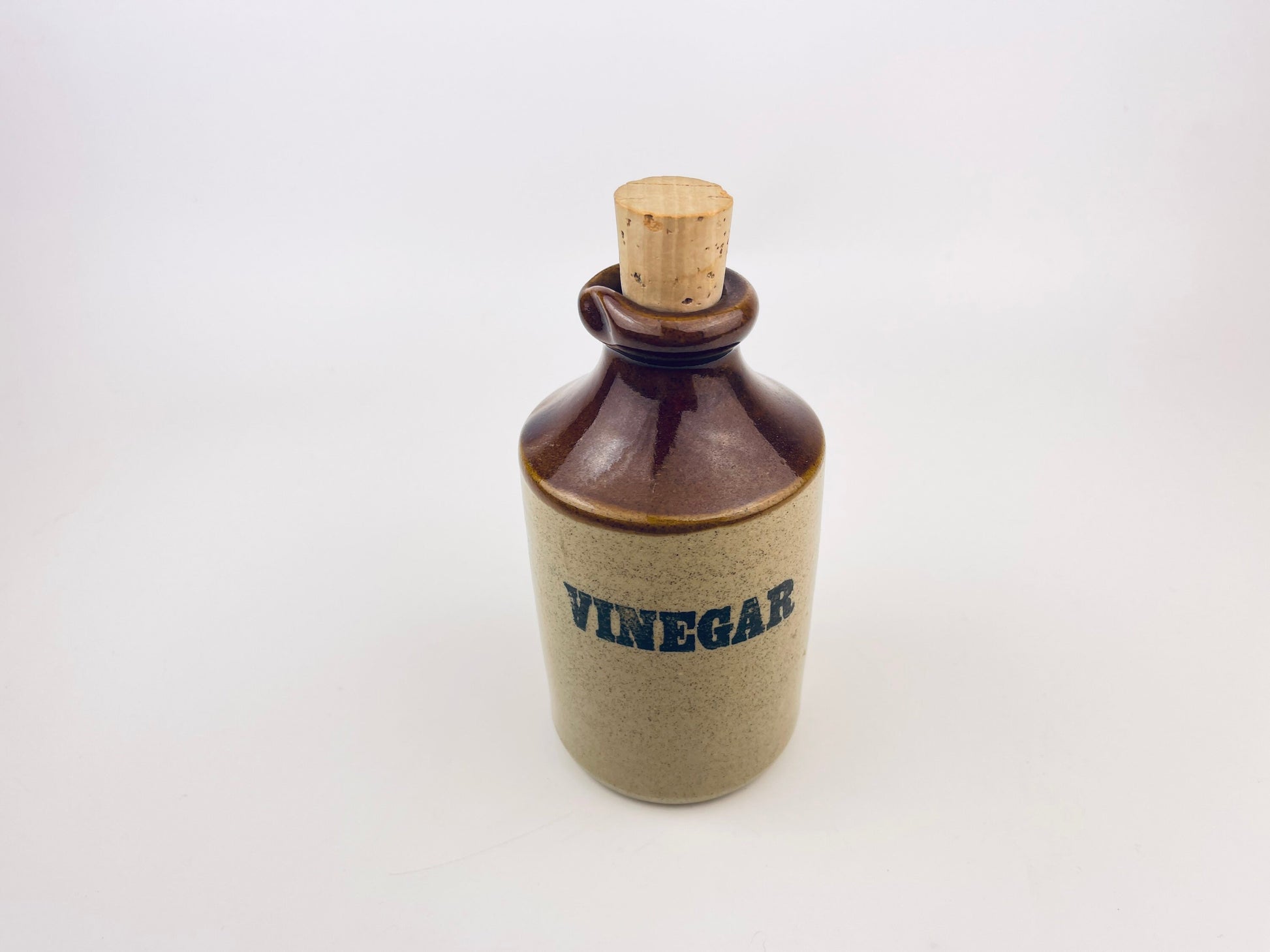 Product image for 'vintage vinegar stoneware dispenser pearsons of chesterfield 1810 made in england eatons canada' (view 749b8b)