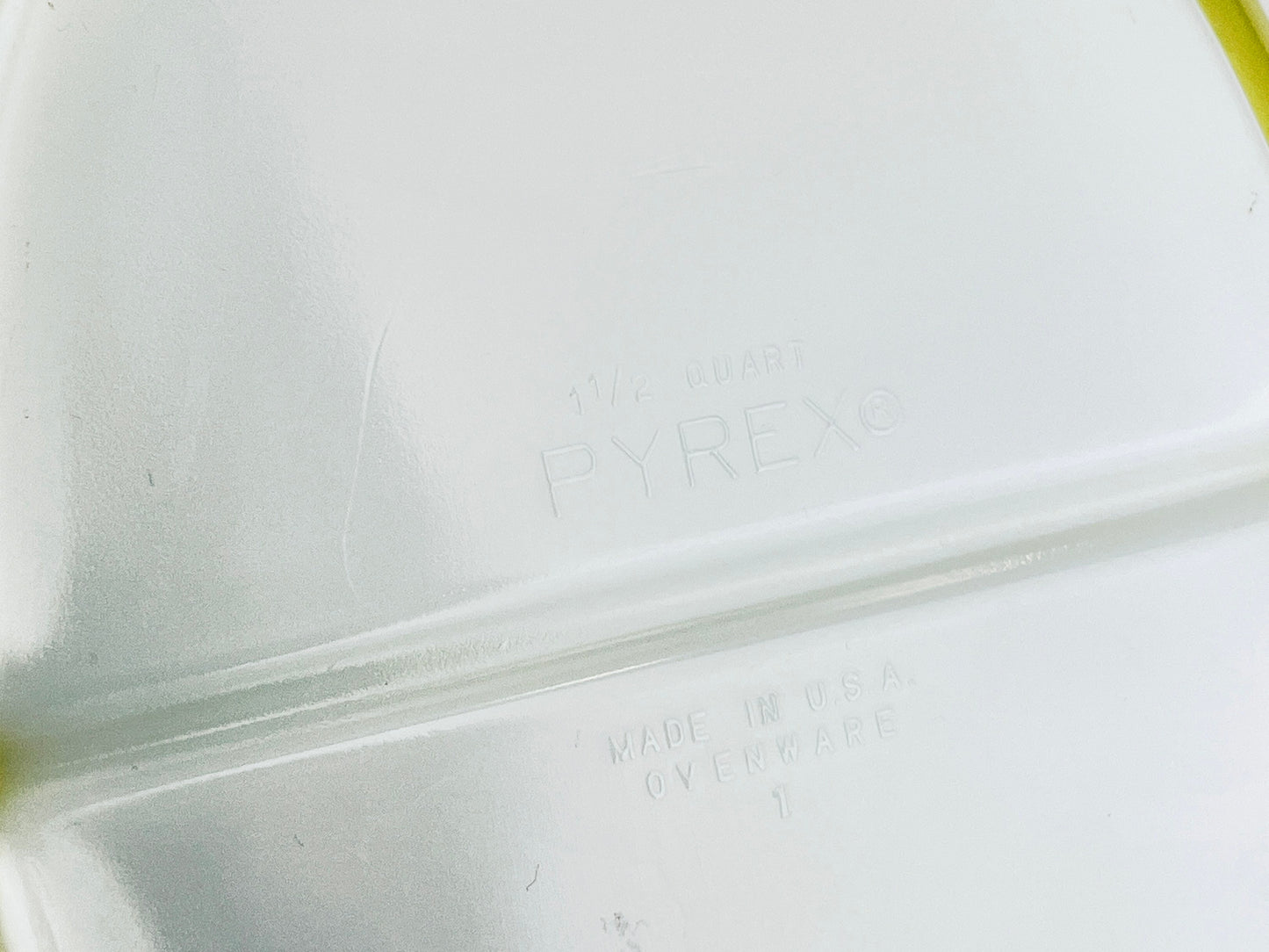 Product image for 'vintage verde pyrex divided casserole dish 1 5 qt green olive branch pattern' (view e69dd9)