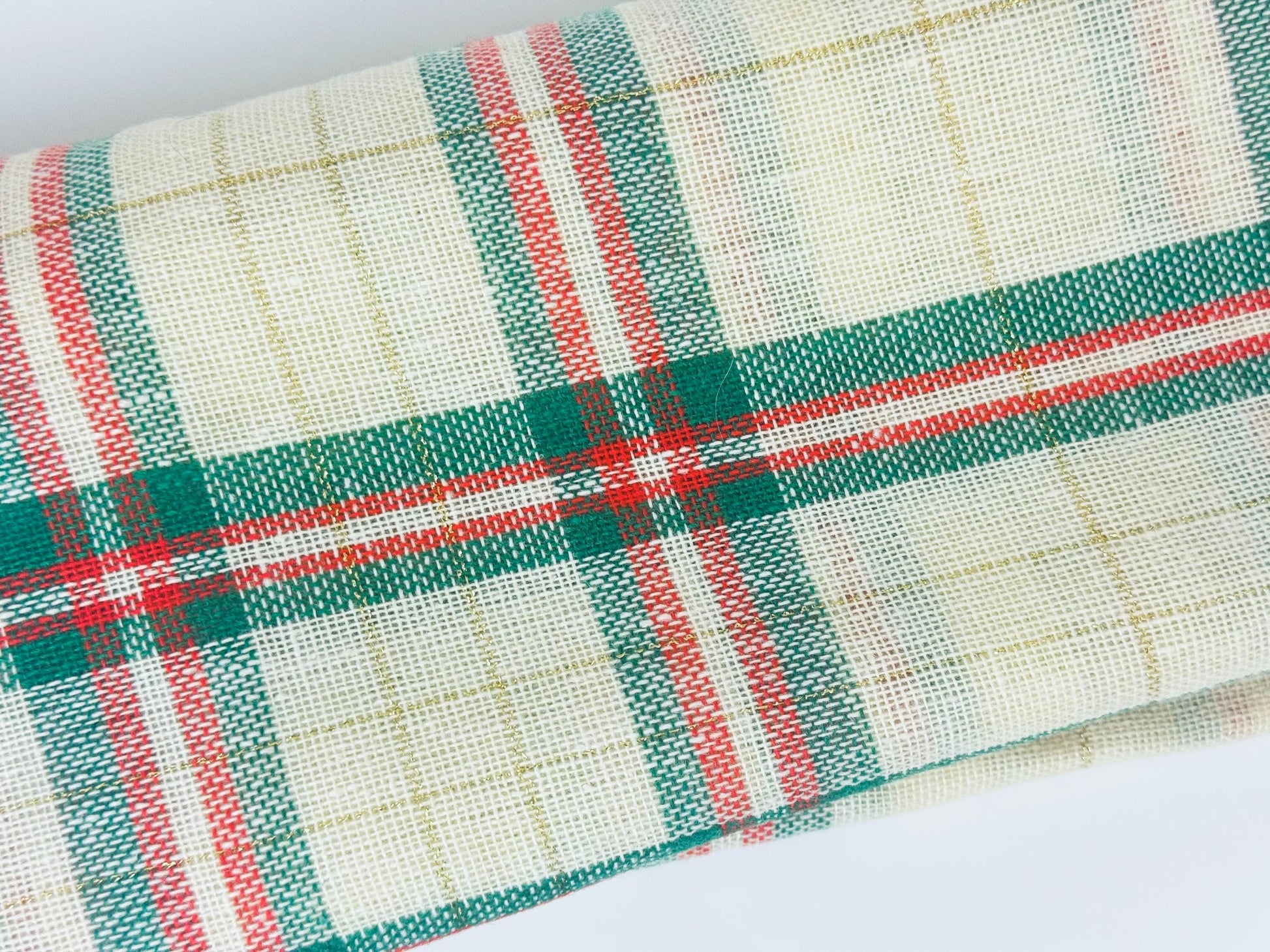 Product image for 'vintage square christmas plaid table cloth gold metallic stripe new old stock nos' (view b37f4f)