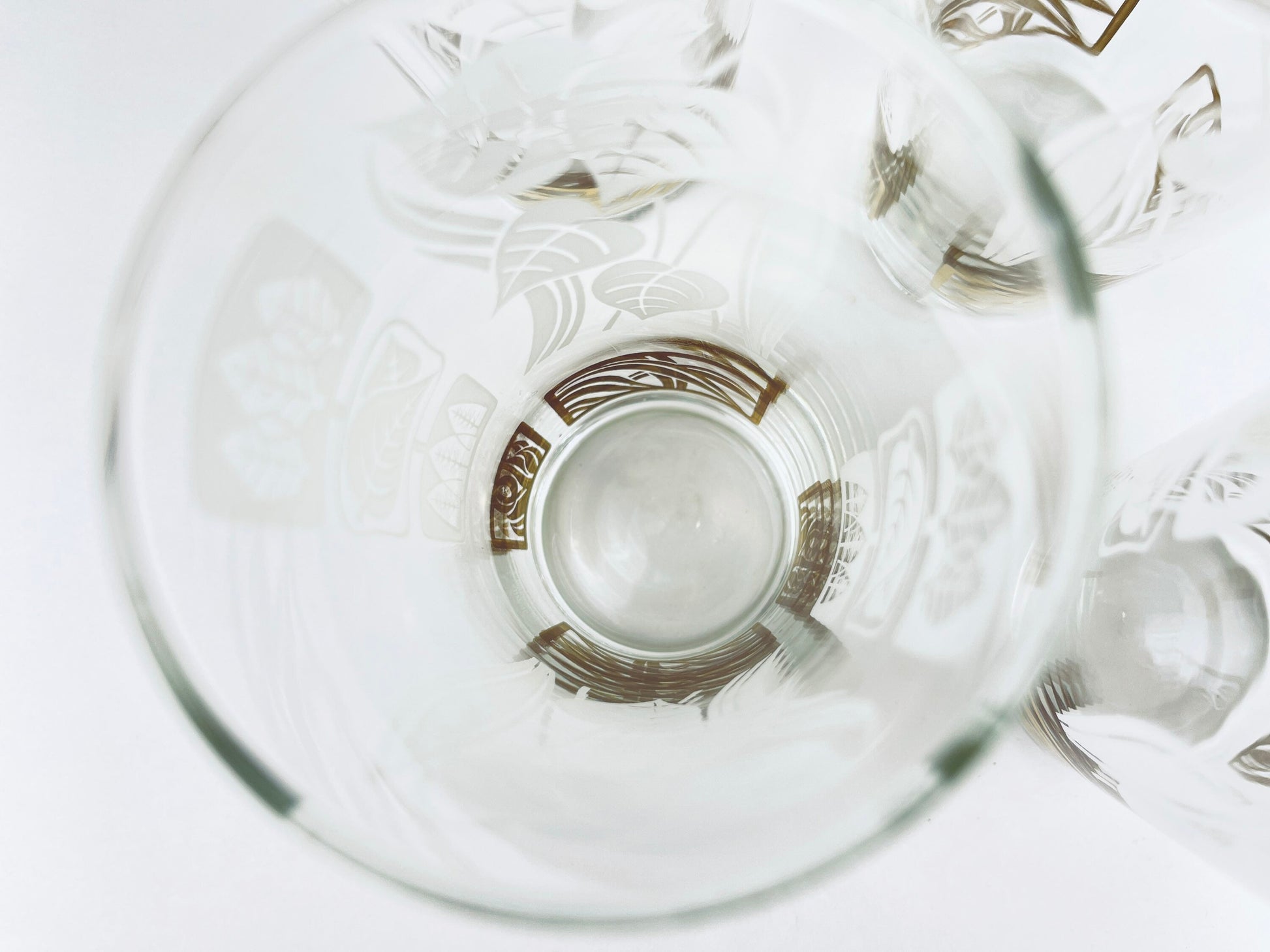 Product image for 'vintage mcm leaf pattern glass set of four 4 dominion glass company made in canada' (view 02af48)