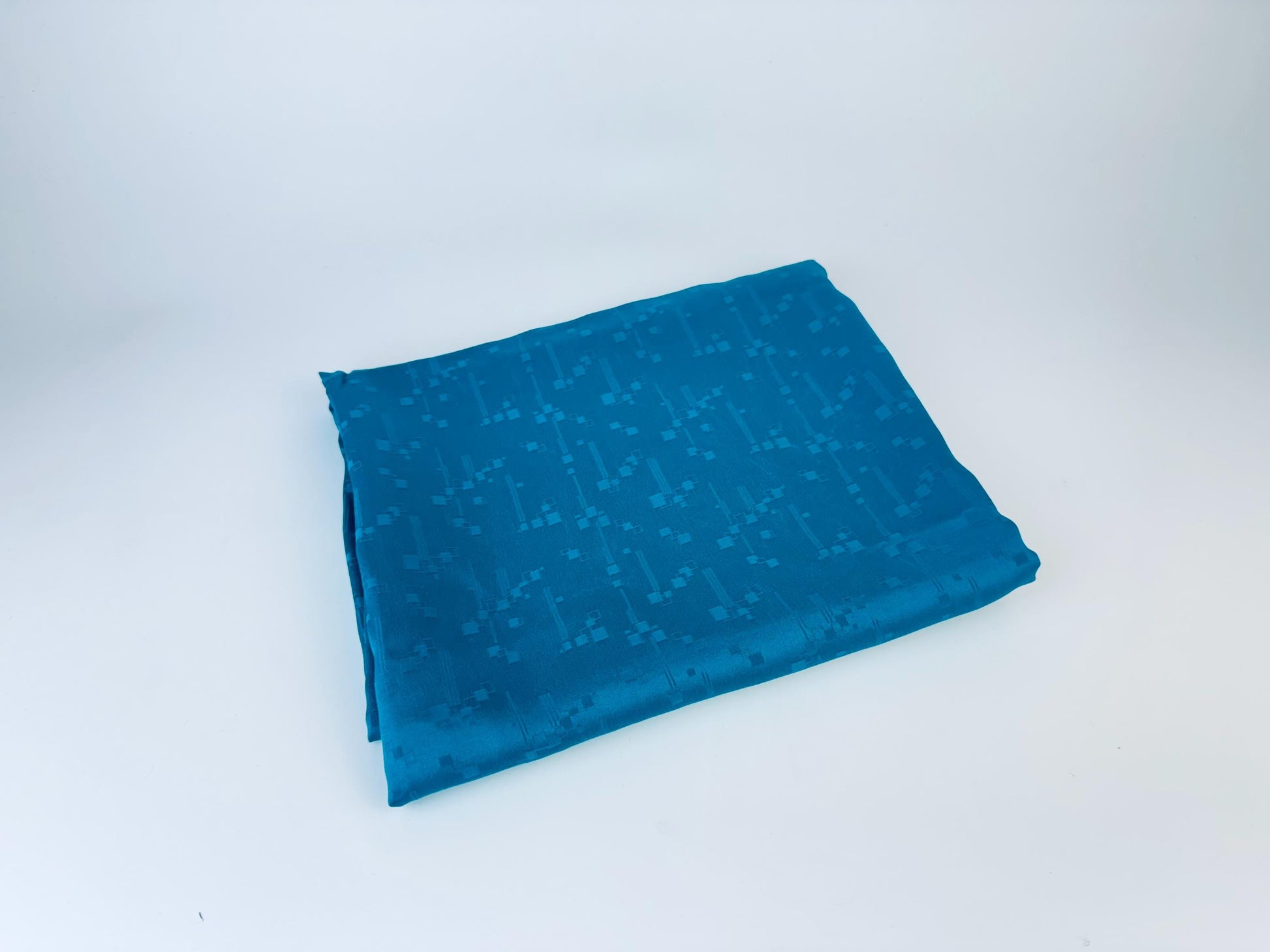 Product image for 'vintage 1980s teal green geometric pattern fabric 36 x 96' (view c6c94e)
