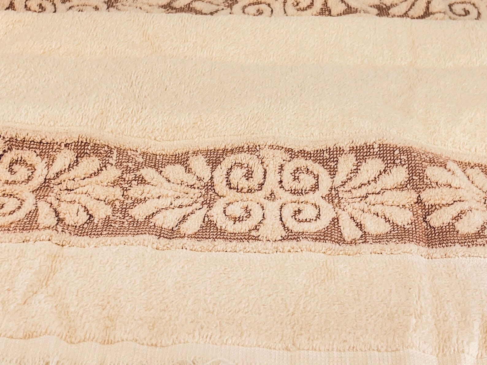 Product image for 'vintage hand fringe towel cannon monticello made in usa cotton polyester blend sold separately' (view 73a2d2)