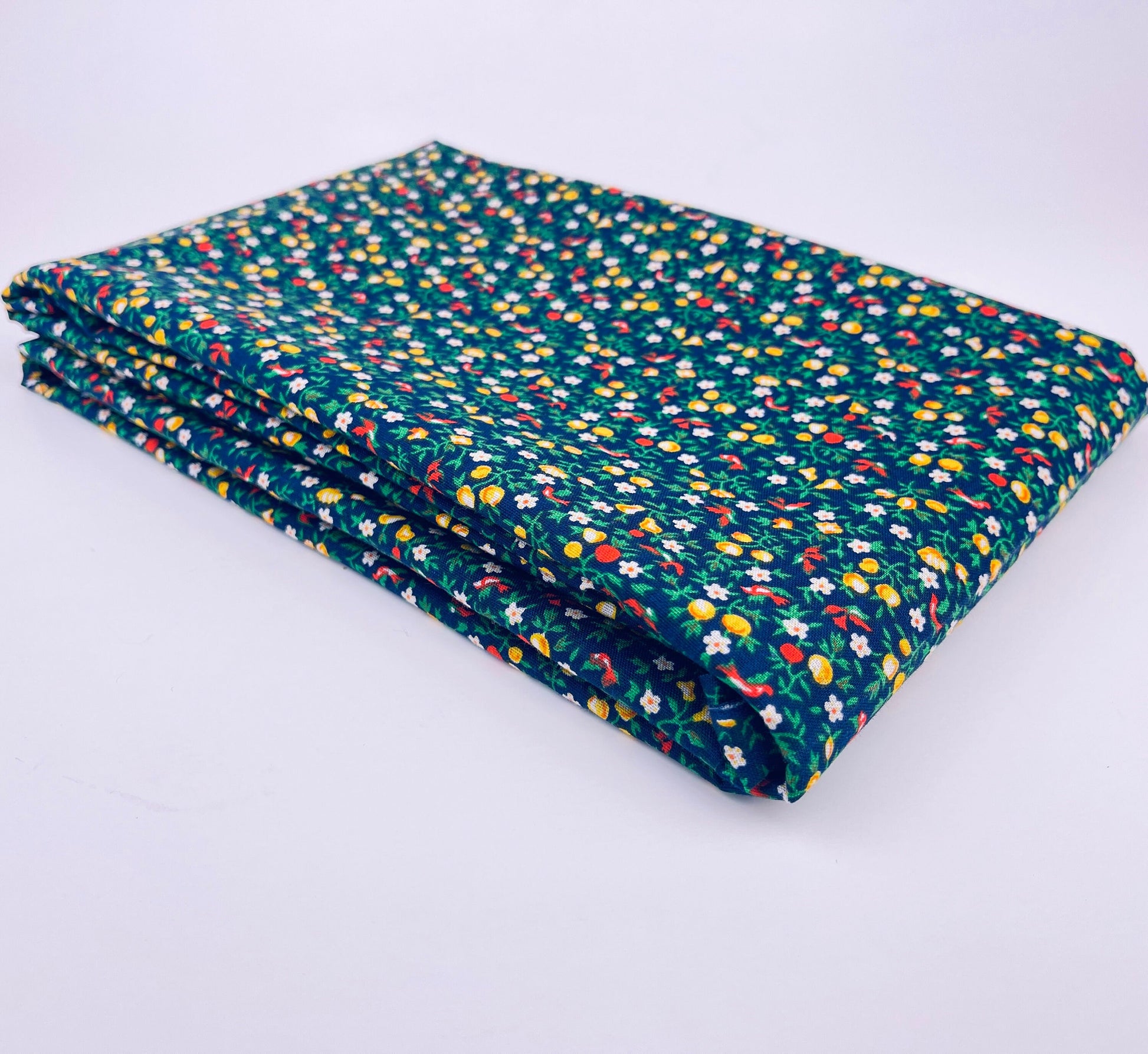 Product image for 'vintage blue green floral fruit polyester fabric 44 75 x 80' (view ca3c02)