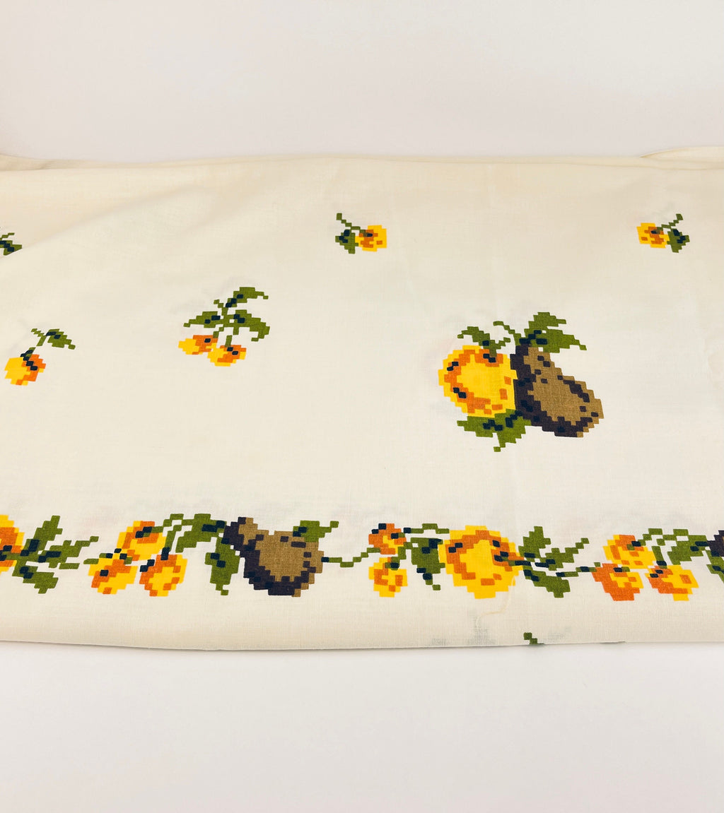 Product image for 'vintage 1960s pixel fruit tablecloth tropical retro kitchen linen' (view 874b28)