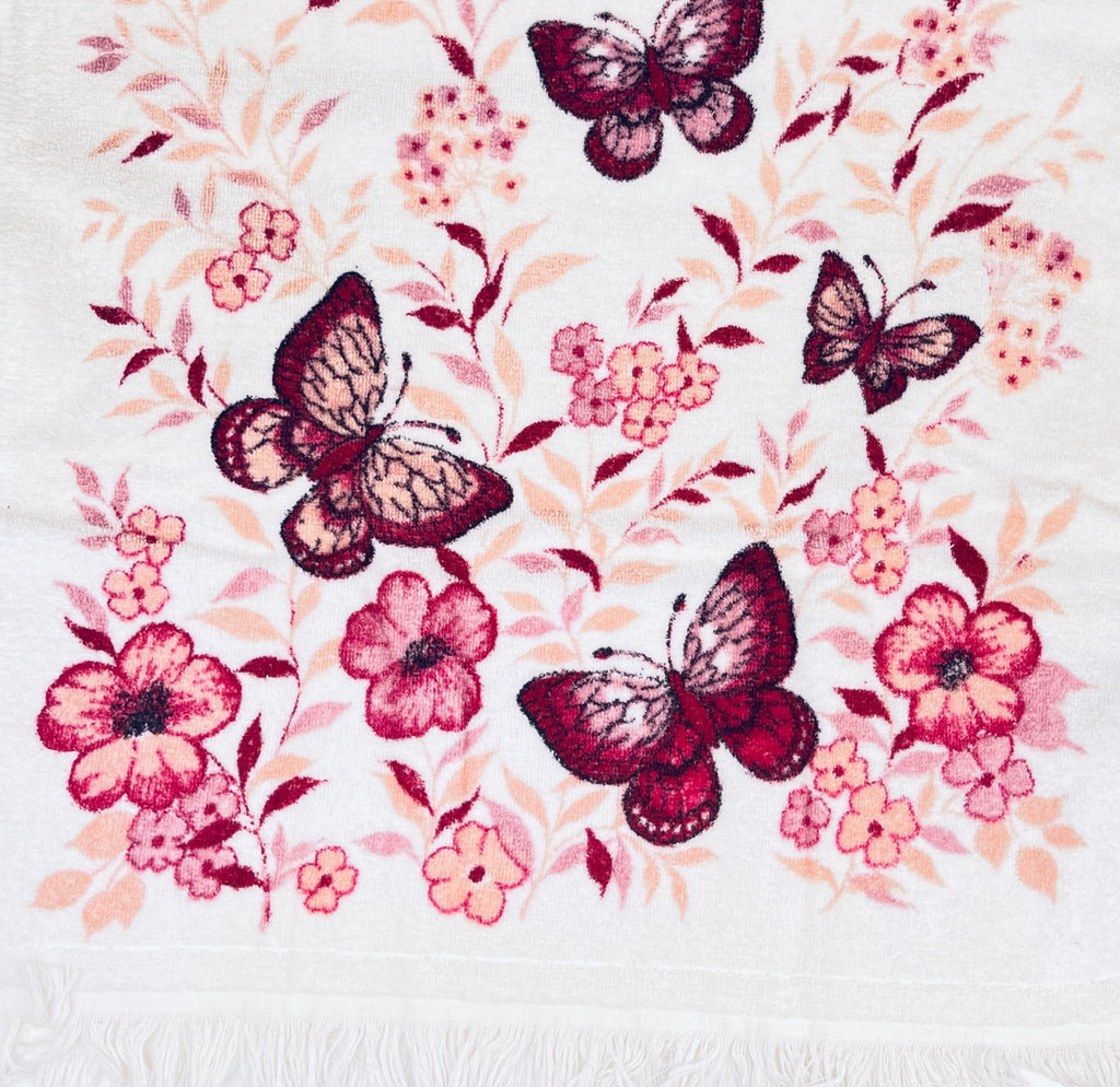 Product image for 'vintage cambridge butterfly floral bath hand towels cotton polyester blend made in canada' (view ae2731)