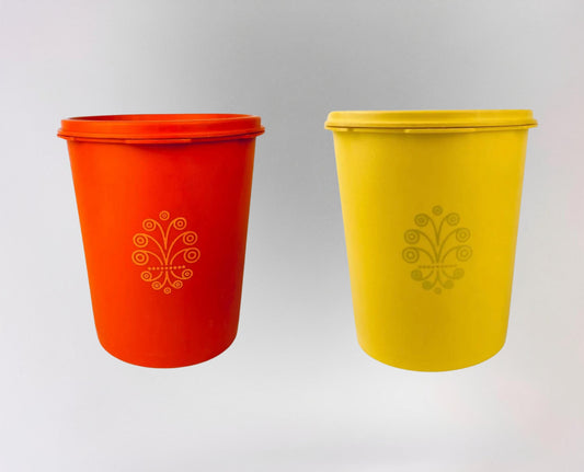 Product image for 'vintage plastic tupperware countertop servalier container 809 13 maxi canister sold separately' (view 507a0a)