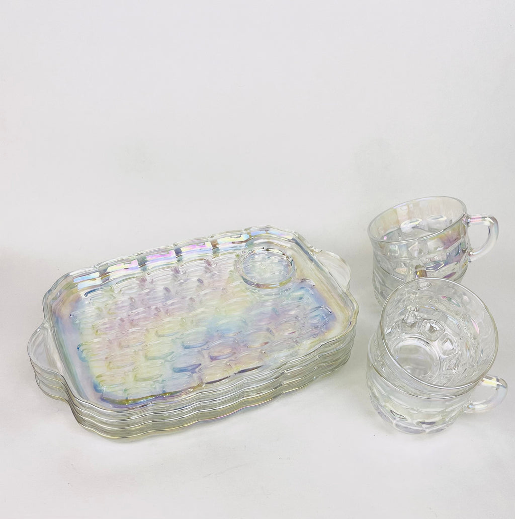 Product image for 'vintage federal glass iridescent rainbow carnival glass luncheon snack plate cup set of four 4' (view 54885a)