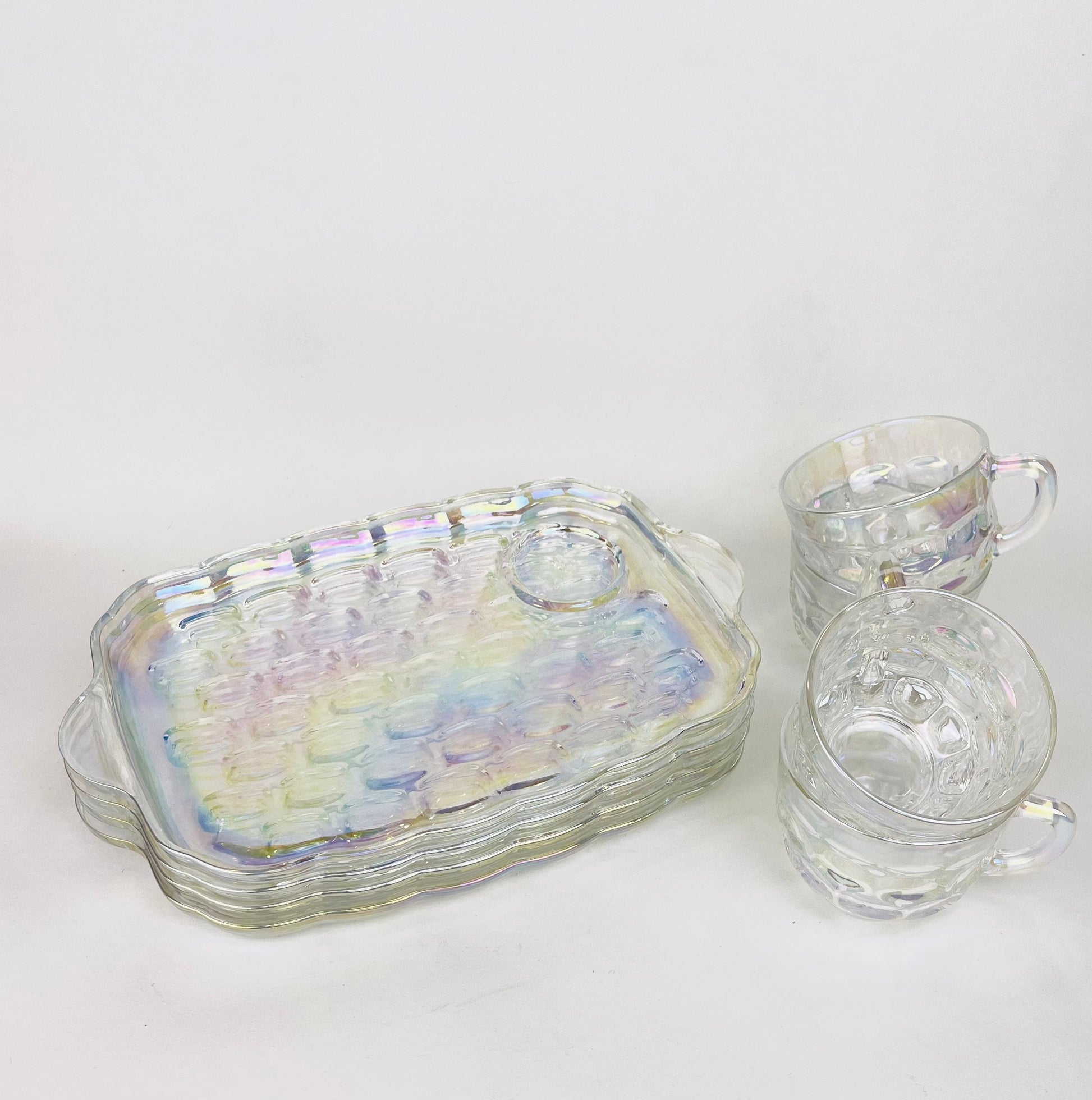 Product image for 'vintage federal glass iridescent rainbow carnival glass luncheon snack plate cup set of four 4' (view 54885a)