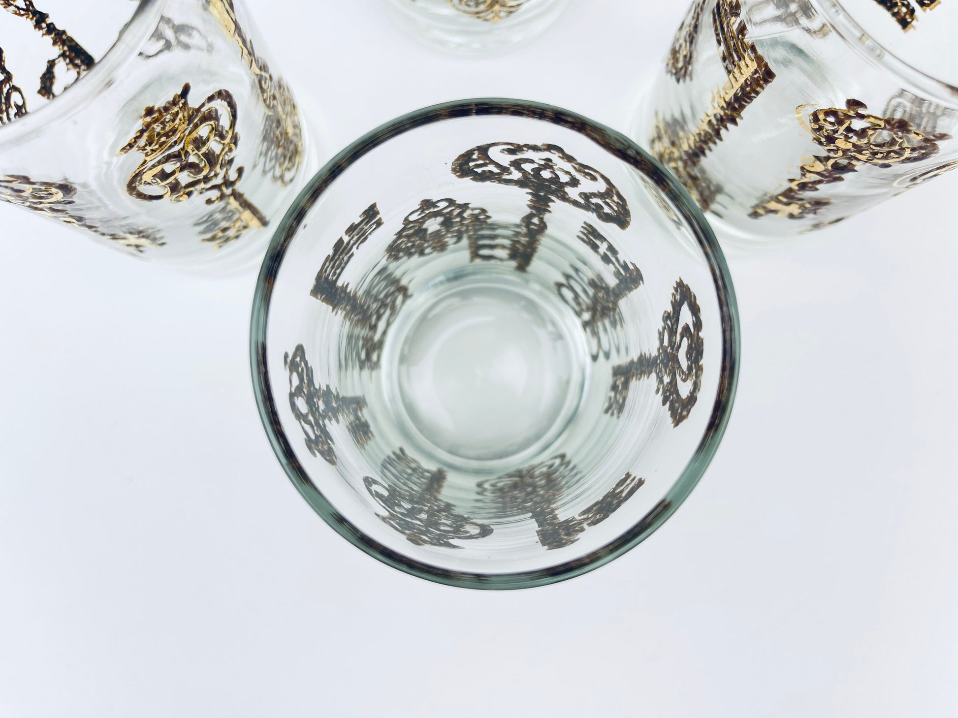Product image for 'vintage libbey golden embossed skeleton key glasses set of four 4' (view 83b405)