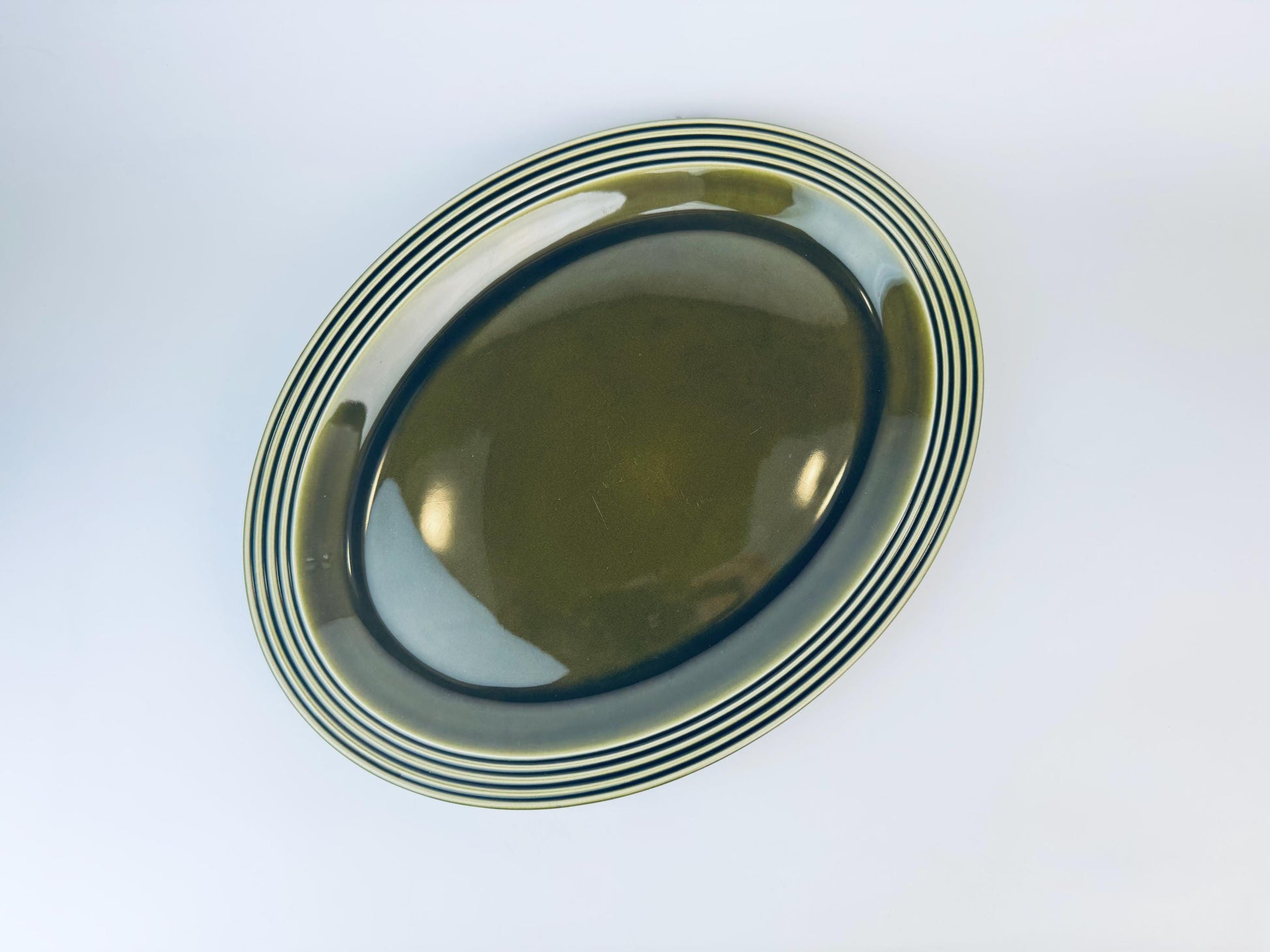 Product image for 'vintage hornsea england olive green oval platter plate heirloom pattern' (view df0ae4)