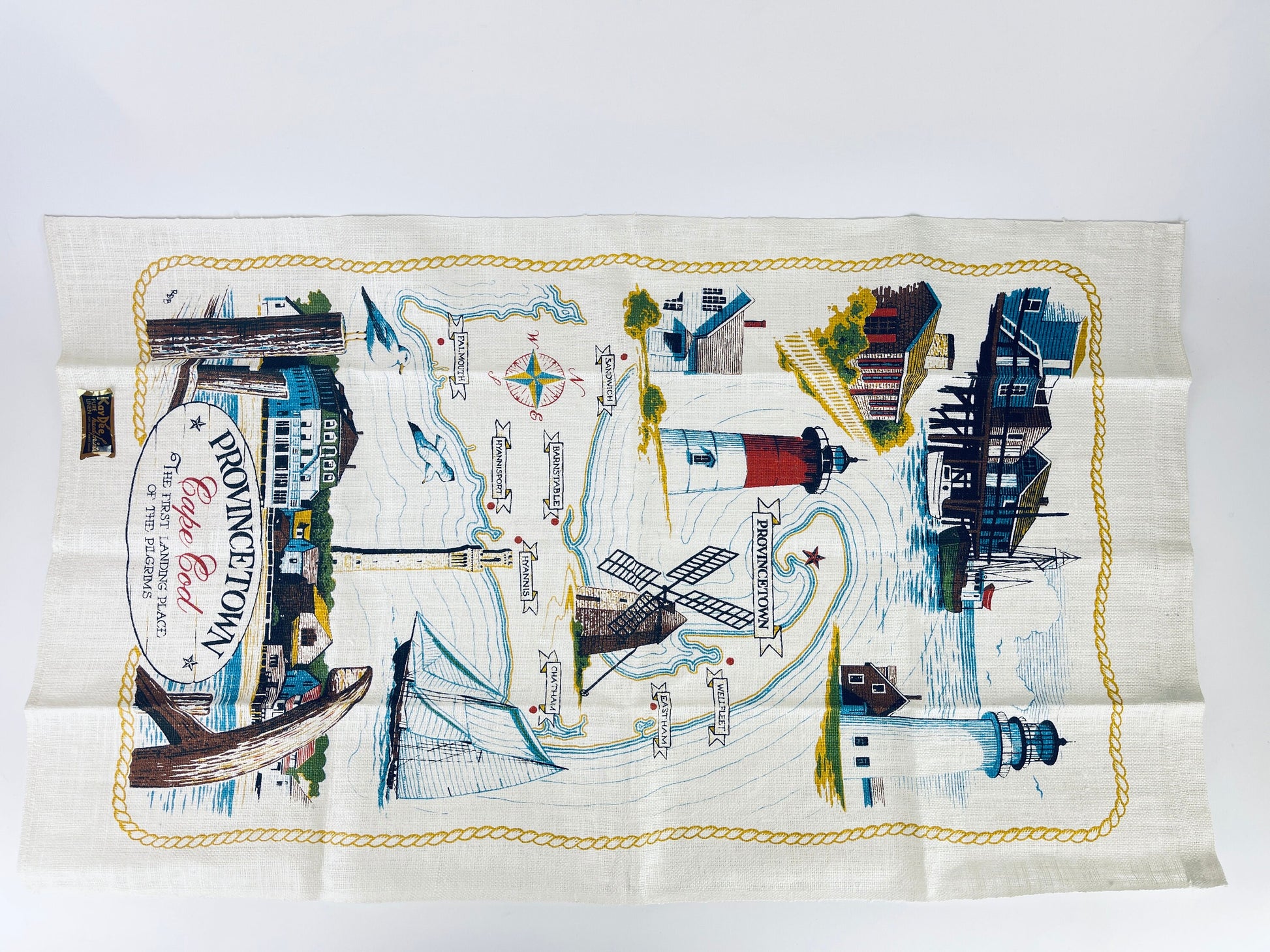 Product image for 'vintage provincetown cape cod linen tea towel the first landing place of the pilgrims pure linen kay dee handprints rhode island' (view 8005e1)