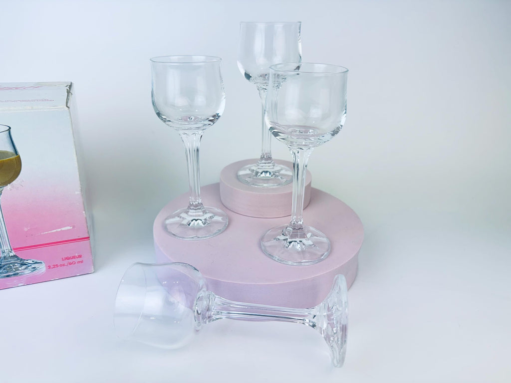 Product image for 'vintage diana bohemia clear crystal liqueur glassware set of four 4 made in czechoslovakia' (view 34c036)