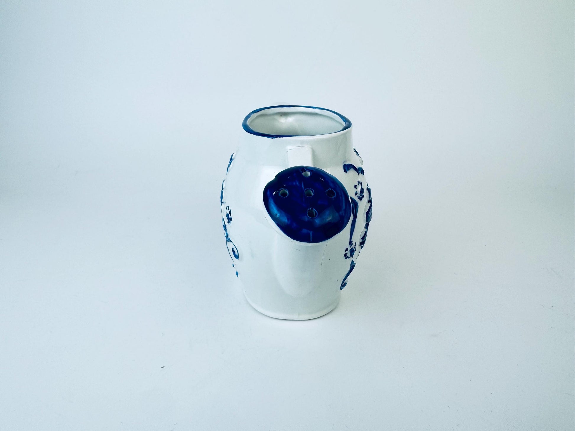 Product image for 'vintage rubens blue white floral bird ceramic watering can designed in hollywood made in japan' (view 22c8c1)