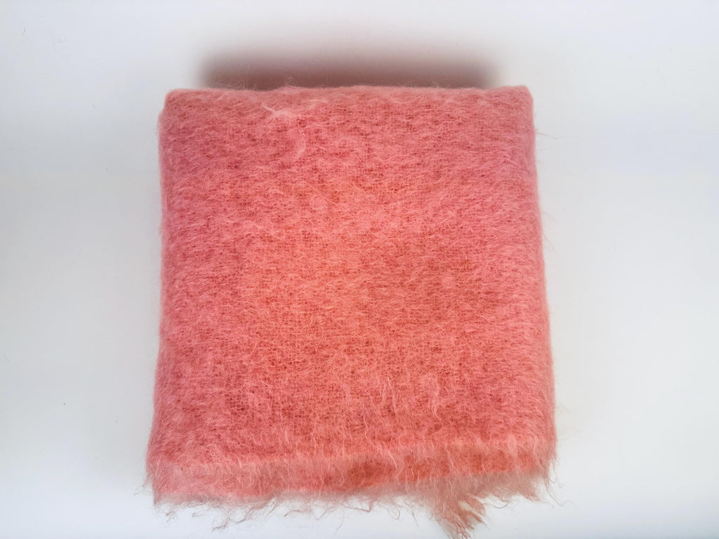 Product image for 'vintage jaeger pink mohair wool fringe throw made in great britain' (view 7ce0ff)