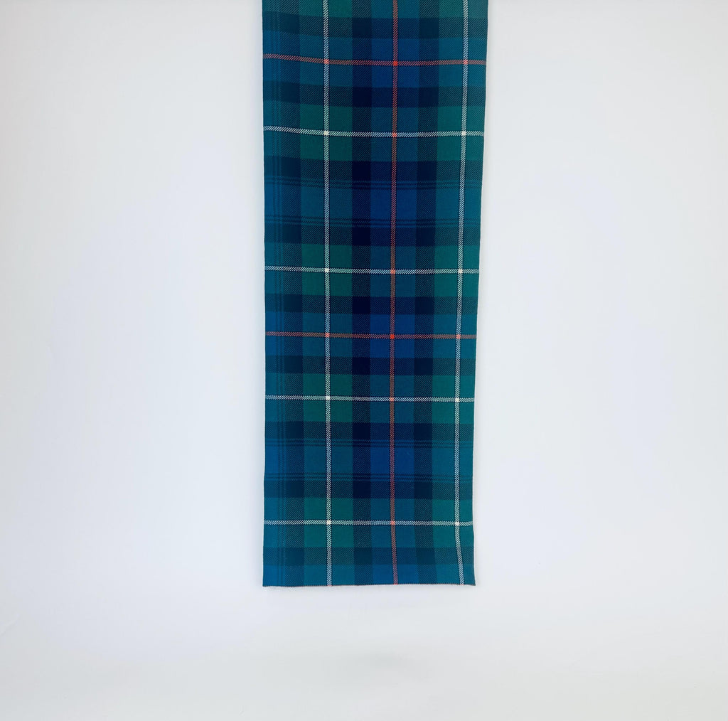 Product image for 'vintage authentic tartan plaid wool kilt fabric made in scotland the hector russell group' (view ad5228)