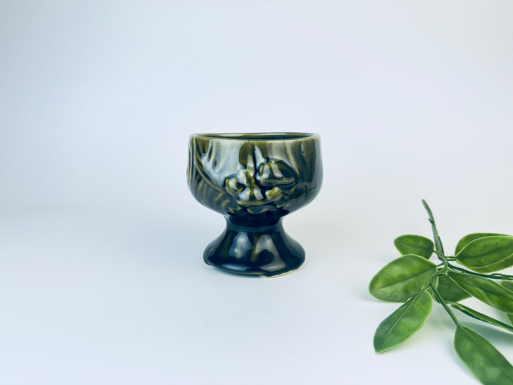 Product image for 'vintage brush pottery olive green glazed ceramic merry mushroom woodland pedestal indoor planter made in usa' (view b046de)