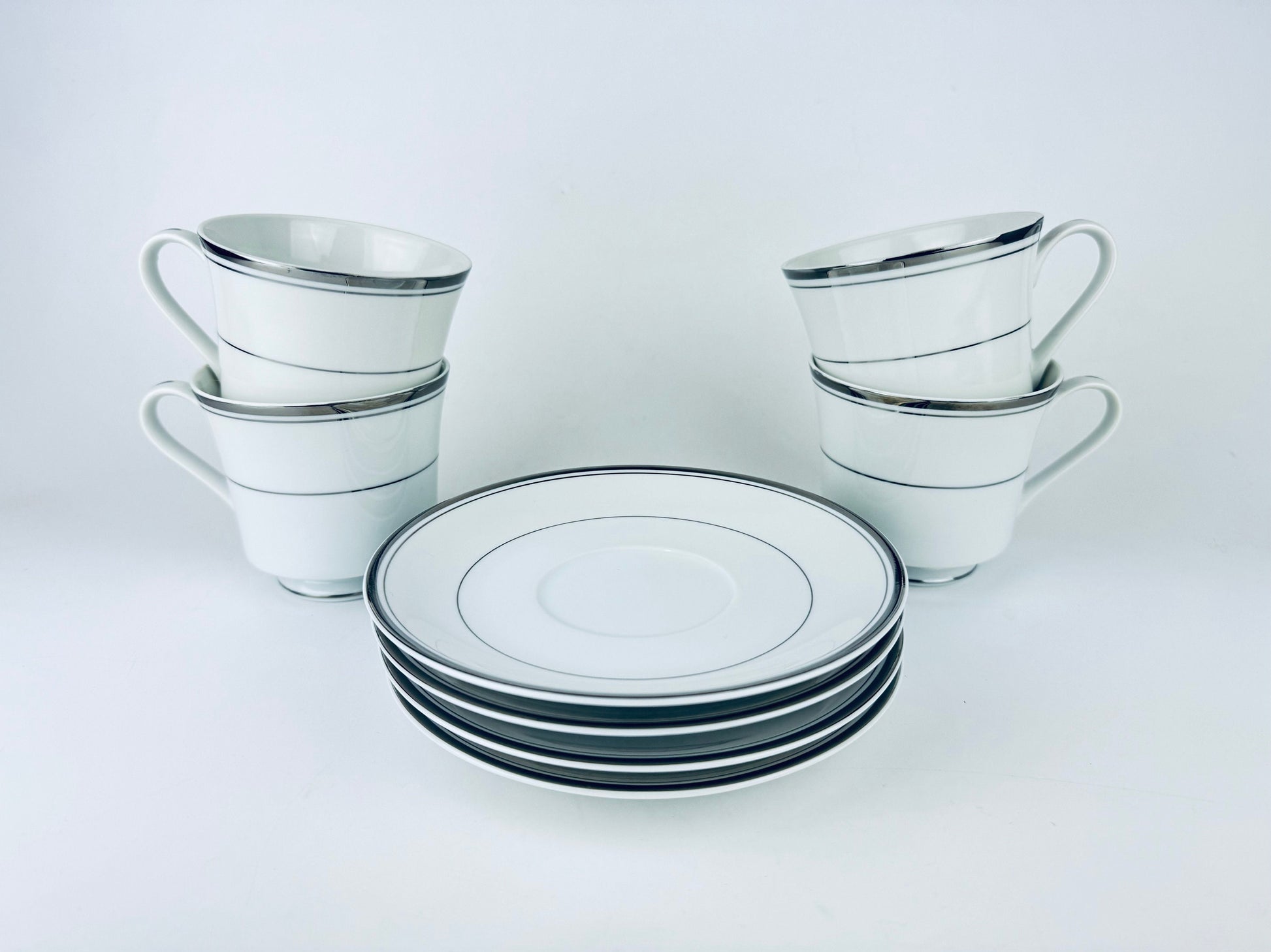 Product image for 'vintage wallace heritage newport white silver fine porcelain china tea cup saucer set of four 4 made in japan' (view 5eb4ca)