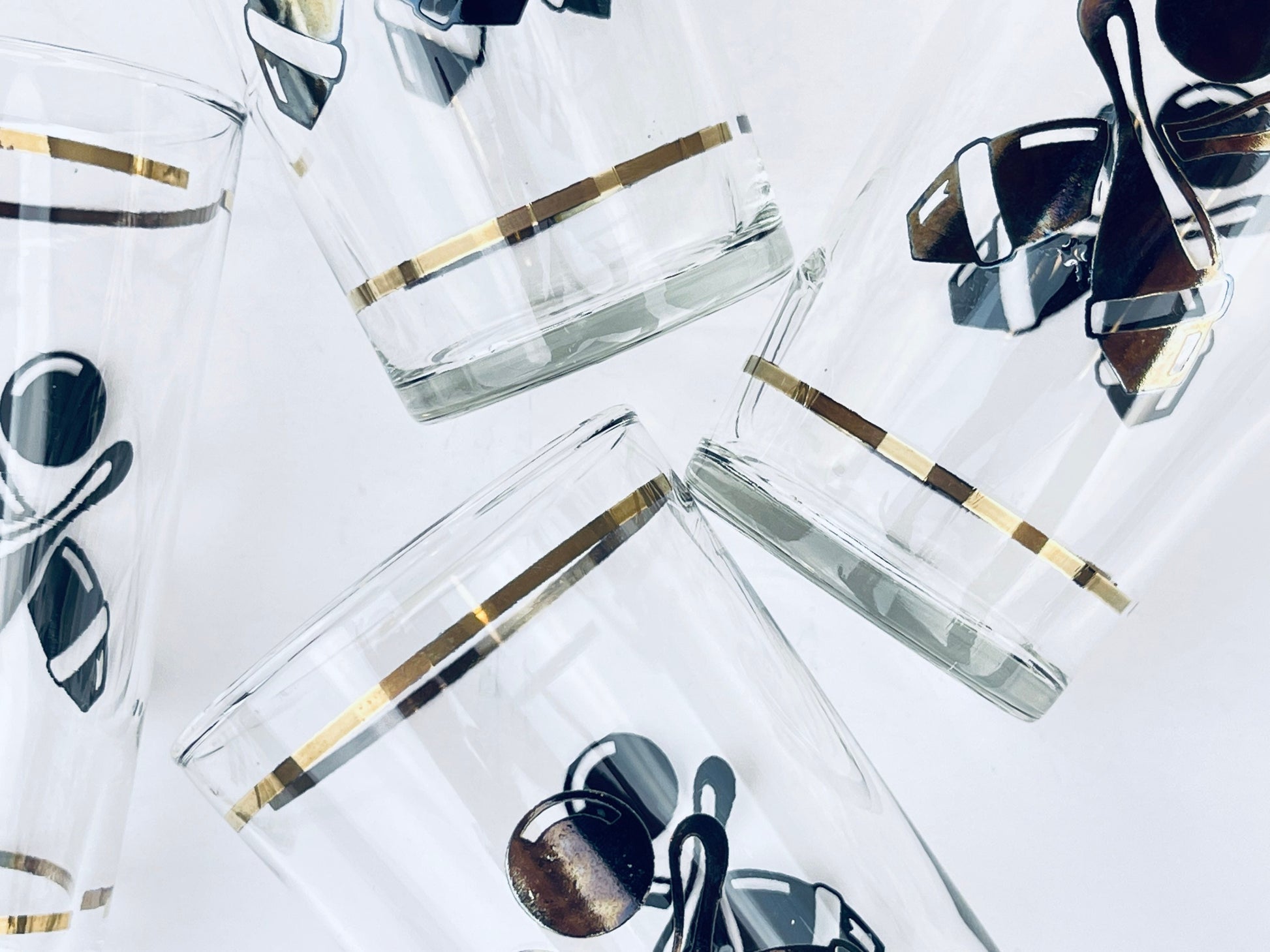 Product image for 'vintage federal bowling glasses set of 4 gold black barware' (view 986ac1)