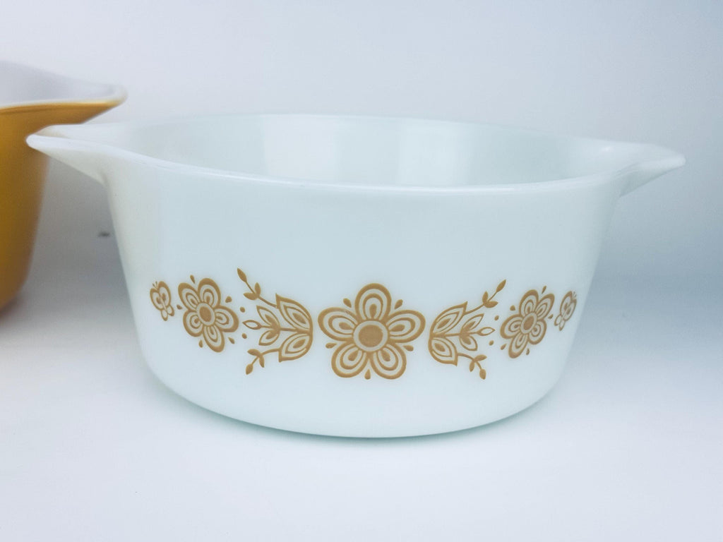 Product image for 'vintage butterfly gold pyrex casserole dishes sold separately' (view 7443c7)