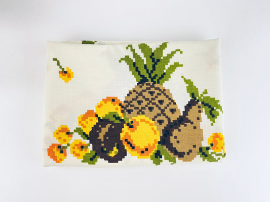 Product image for 'vintage 1960s pixel fruit tablecloth tropical retro kitchen linen' (view 93673c)