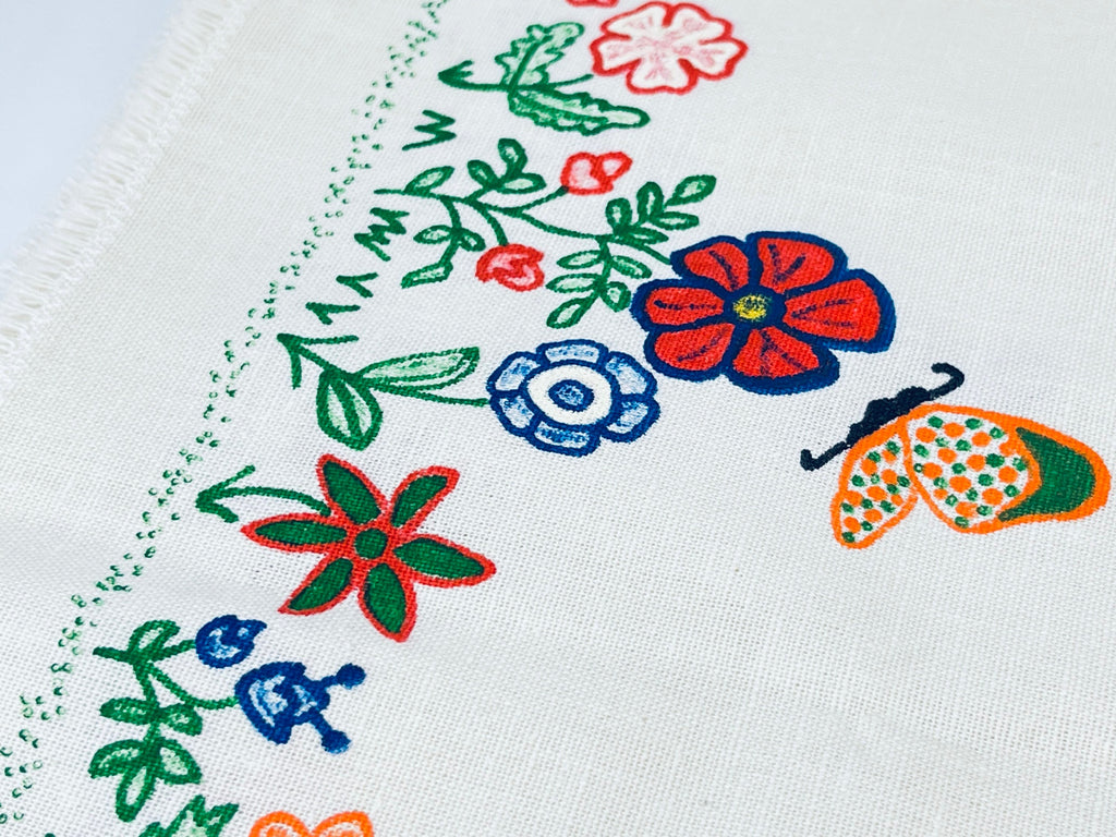 Product image for 'vintage hand painted beige floral animal print linen table runner centrepiece fringe edge' (view 8a4a4c)