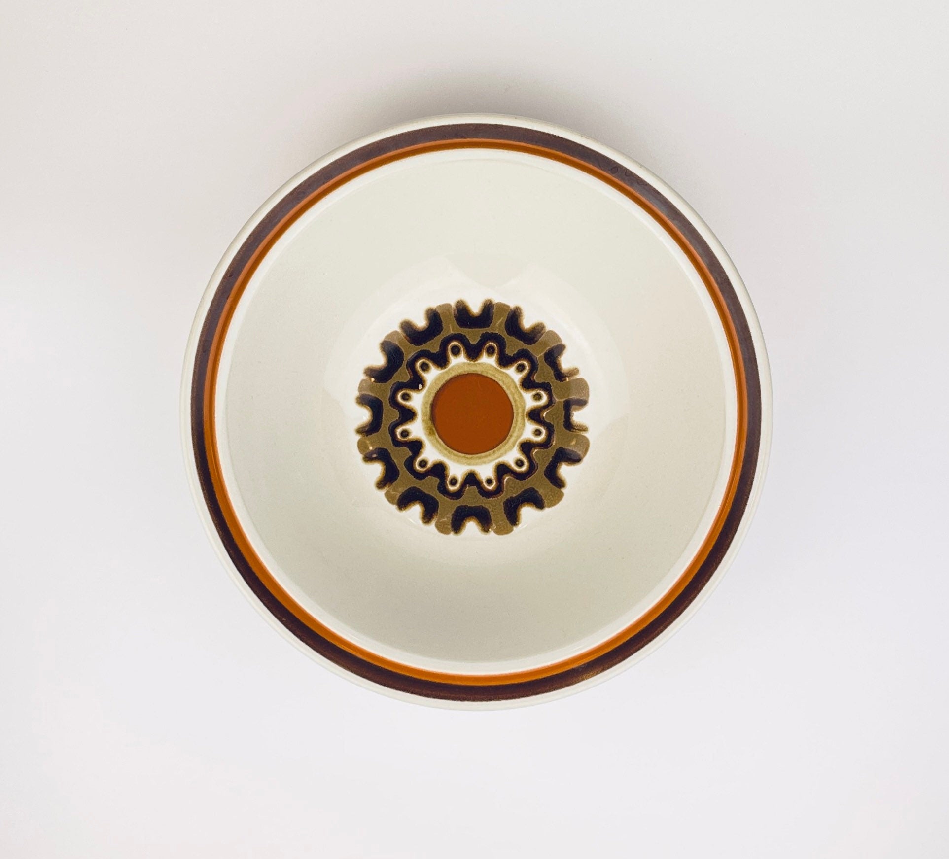 Product image for 'vintage haniwa stone aztec japan large serving bowl genuine stoneware made in japan' (view 97d34d)
