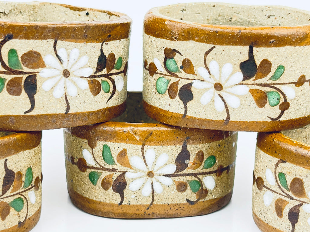 Product image for 'vintage hand painted boho concrete napkin ring holders set of five 5' (view 7851b3)