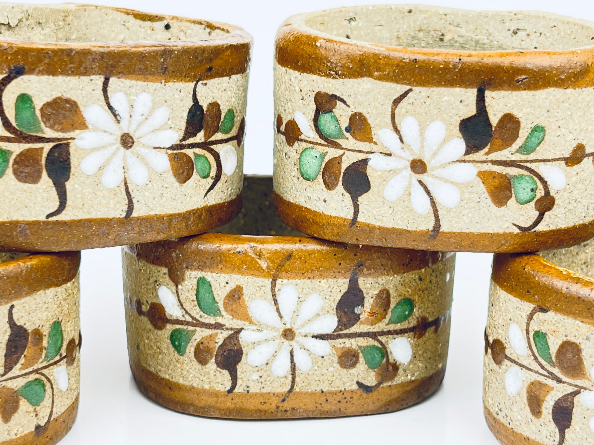 Product image for 'vintage hand painted boho concrete napkin ring holders set of five 5' (view 7851b3)