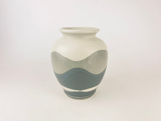 Product image for 'vintage handpainted grey swirl ceramic vase otagiri made in japan' (view 3108a6)