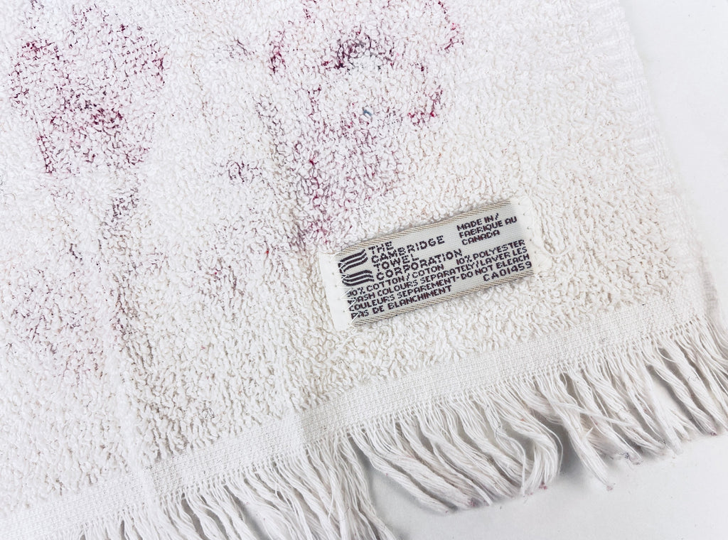 Product image for 'vintage cambridge butterfly floral bath hand towels cotton polyester blend made in canada' (view 6ca36d)