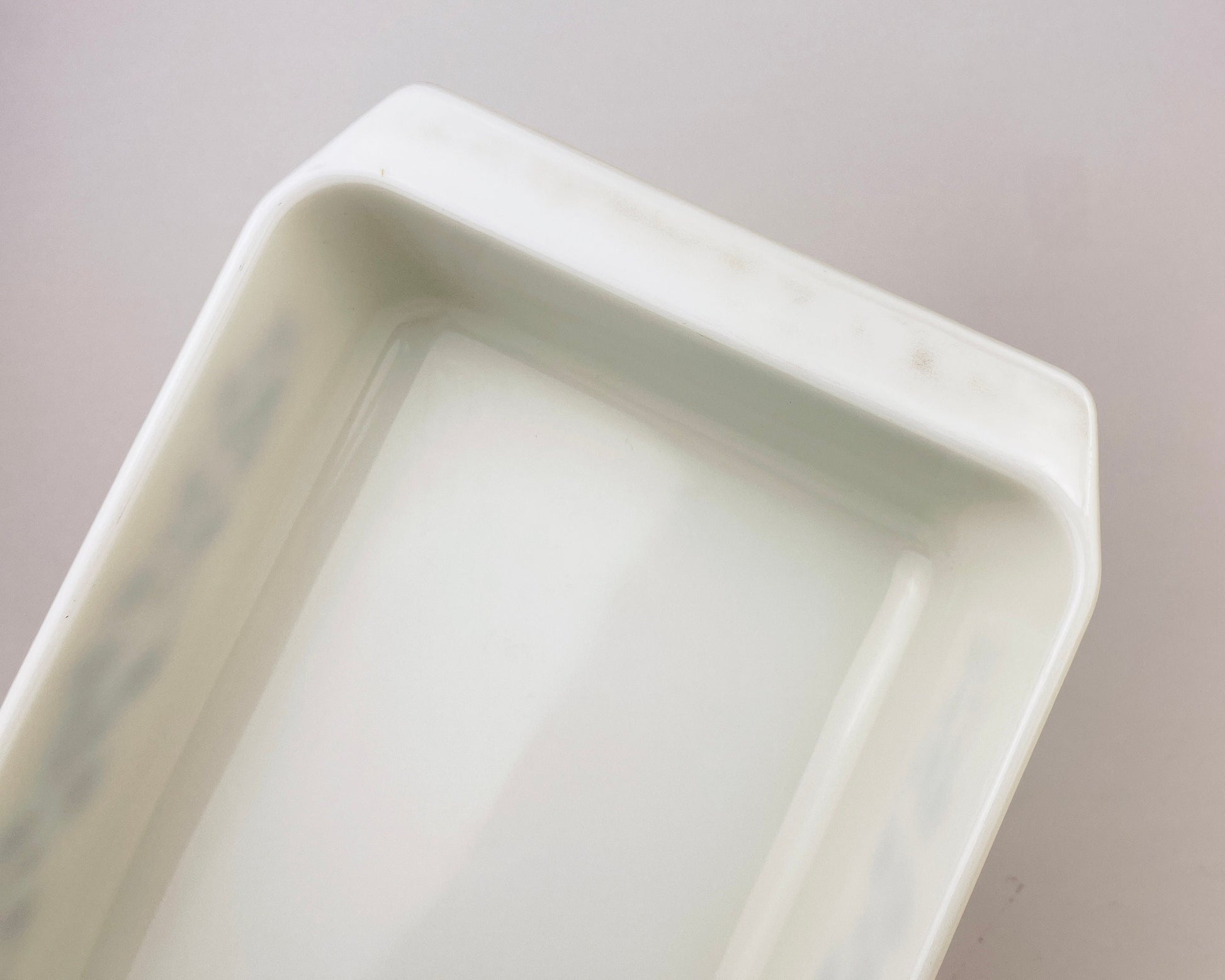Product image for 'vintage pyrex baking dish golden acorn pattern 575 b 2 qt' (view ee4773)