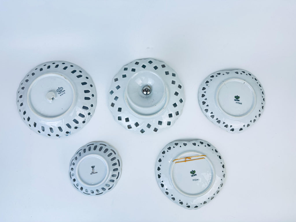 Product image for 'vintage scalloped white ceramic trinket dishes each sold separately' (view 6b962f)