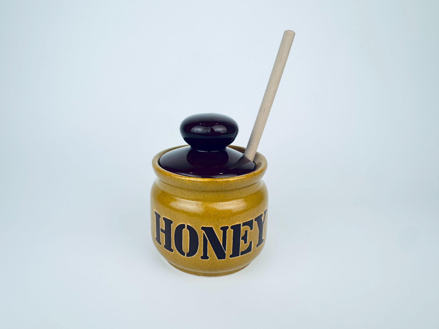Product image for 'vintage glazed ceramic honey jar with wooden dipper made in japan' (view 26afa8)