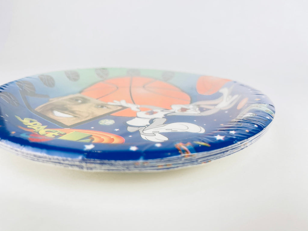 Product image for 'vintage space jam tune squad 7 dessert paper plates package of eight 8 new original sealed' (view 71749a)