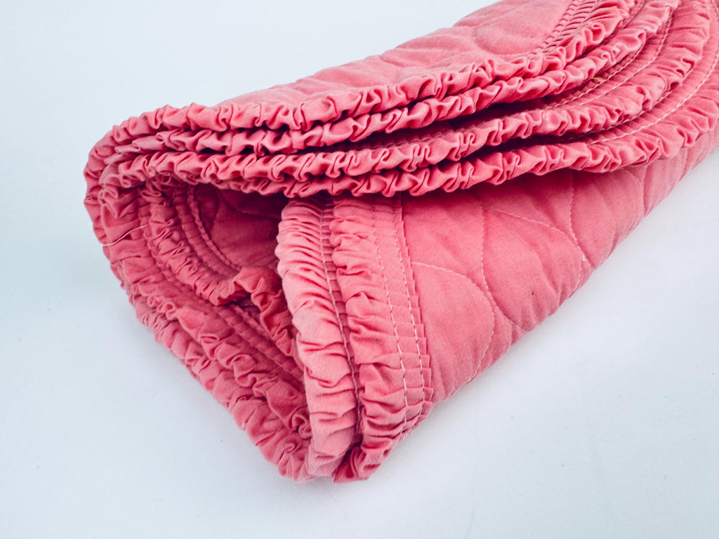 Product image for 'vintage pink quilted place mats ruffled edge set of four 4' (view b274de)