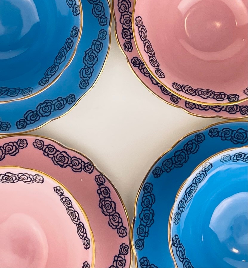 Product image for 'vintage royal bayreuth bavaria germany floral blue pink tea cup saucer sold individually' (view becf08)
