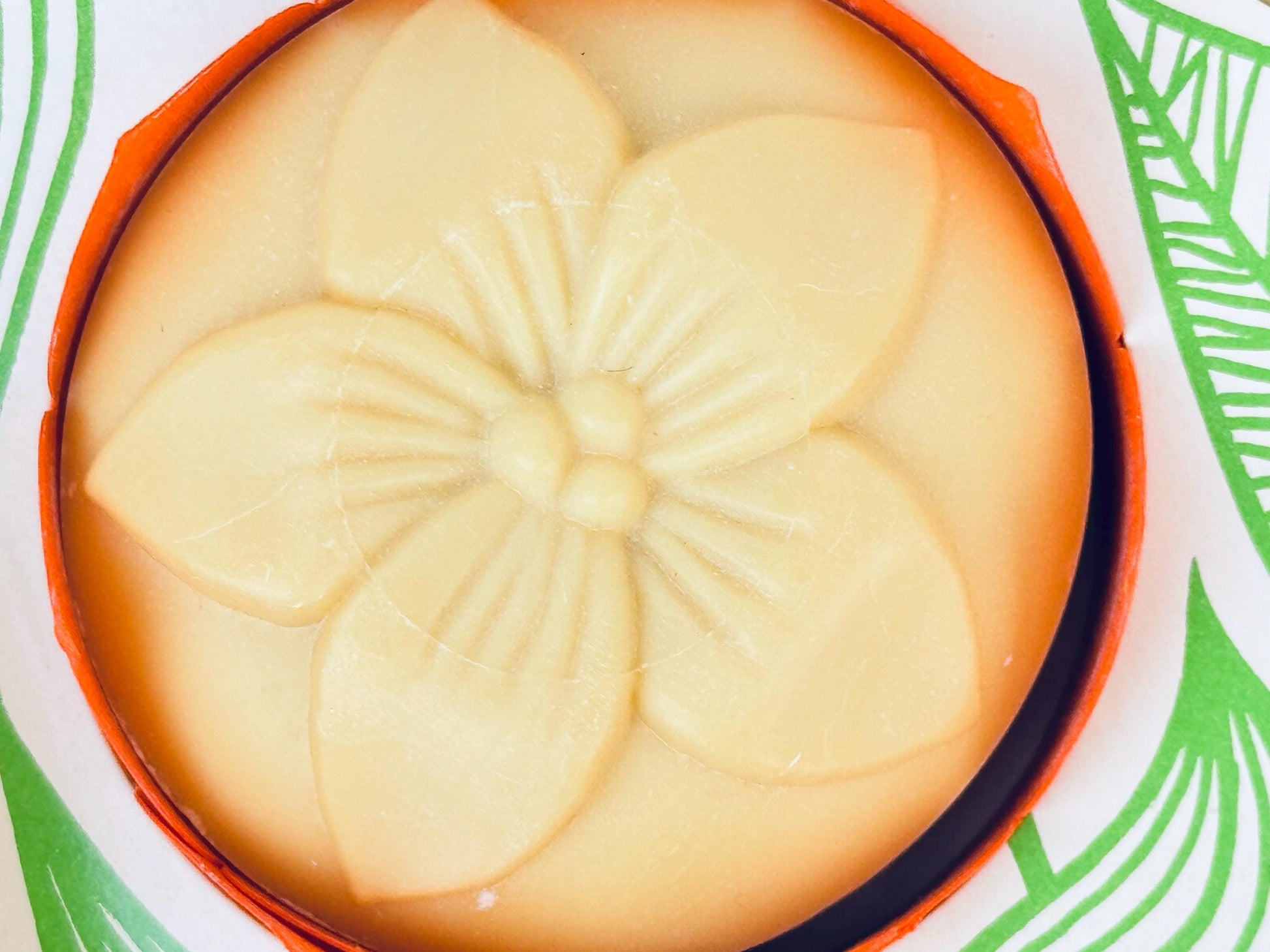 Product image for 'vintage avon jasmin soap set 3 perfumed floral soaps in original box' (view c2bcbc)