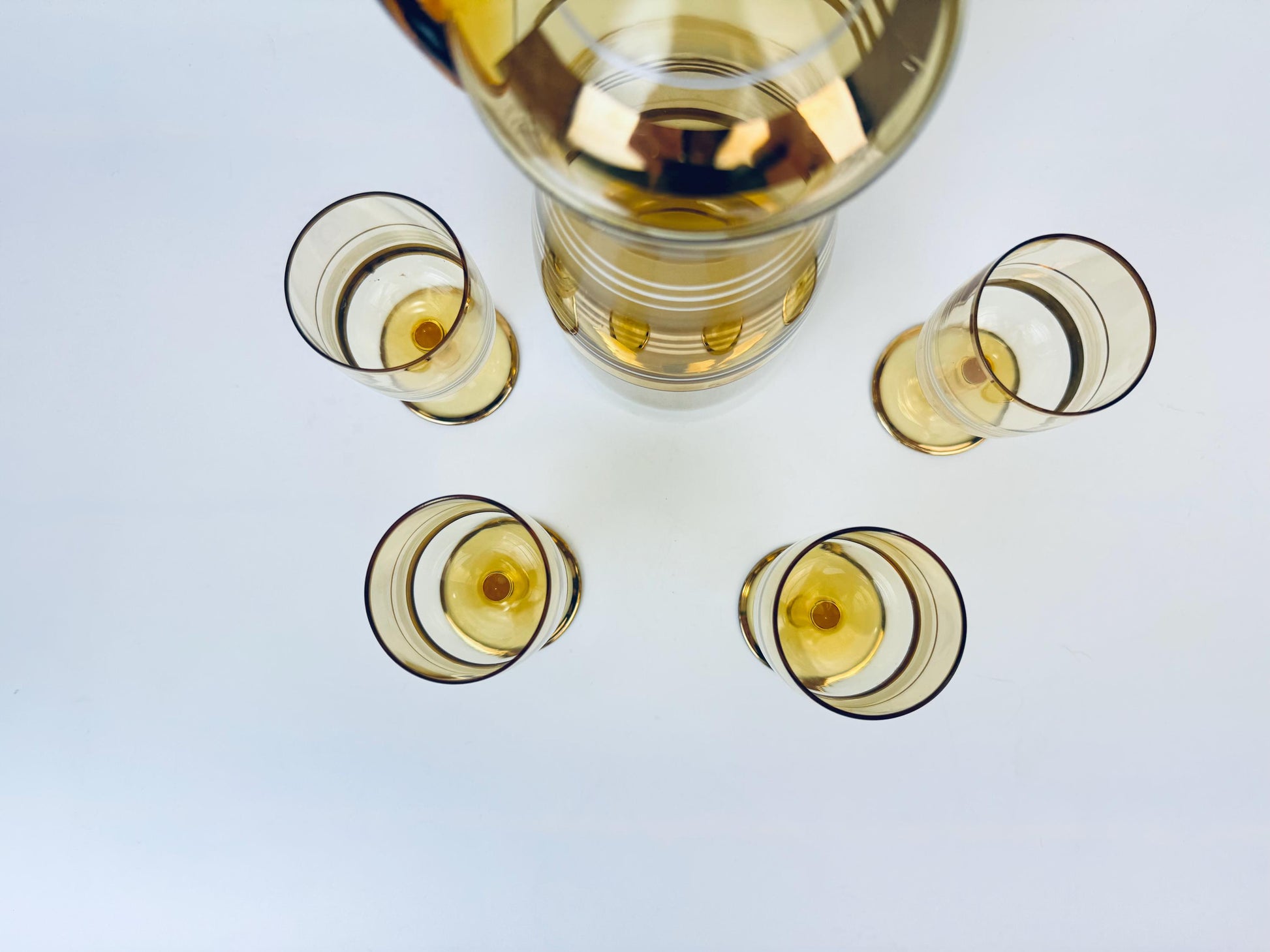 Product image for 'vintage amber gold striped glass barware set decanter stemmed glasses bohemia crystal made in czechoslovakia barware gift' (view 2db02d)