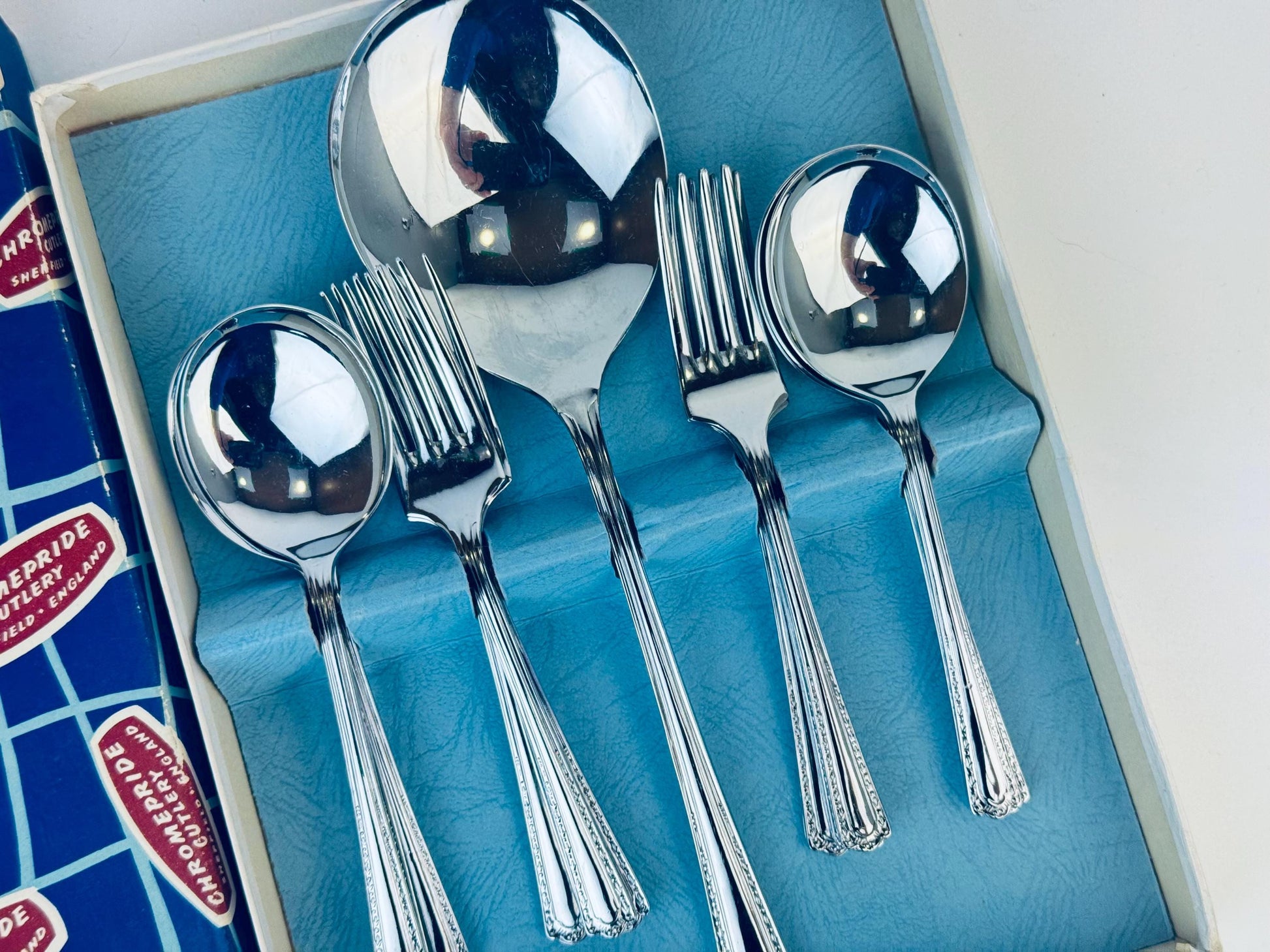 Product image for 'vintage chromepride cutlery fruit server silver spoon set made in sheffield england' (view 758436)