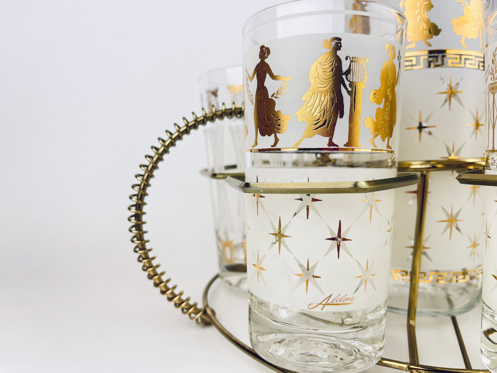Product image for 'vintage rare aldon frosted white gold grecian gold atomic pattern barware set decanter six glasses barware gift' (view f4aae6)