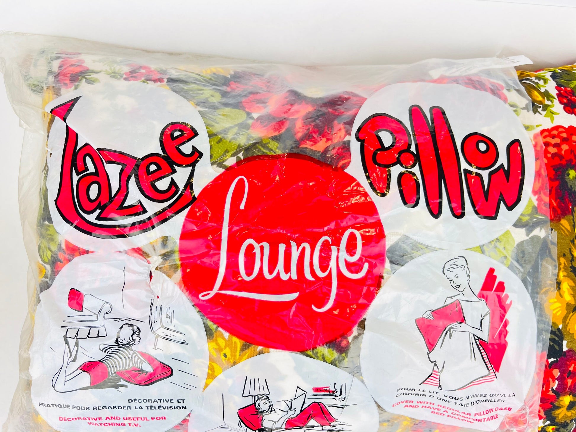 Product image for 'vintage rectangular down filled floral pillow lazee lounge new old stock nos' (view e81e2b)