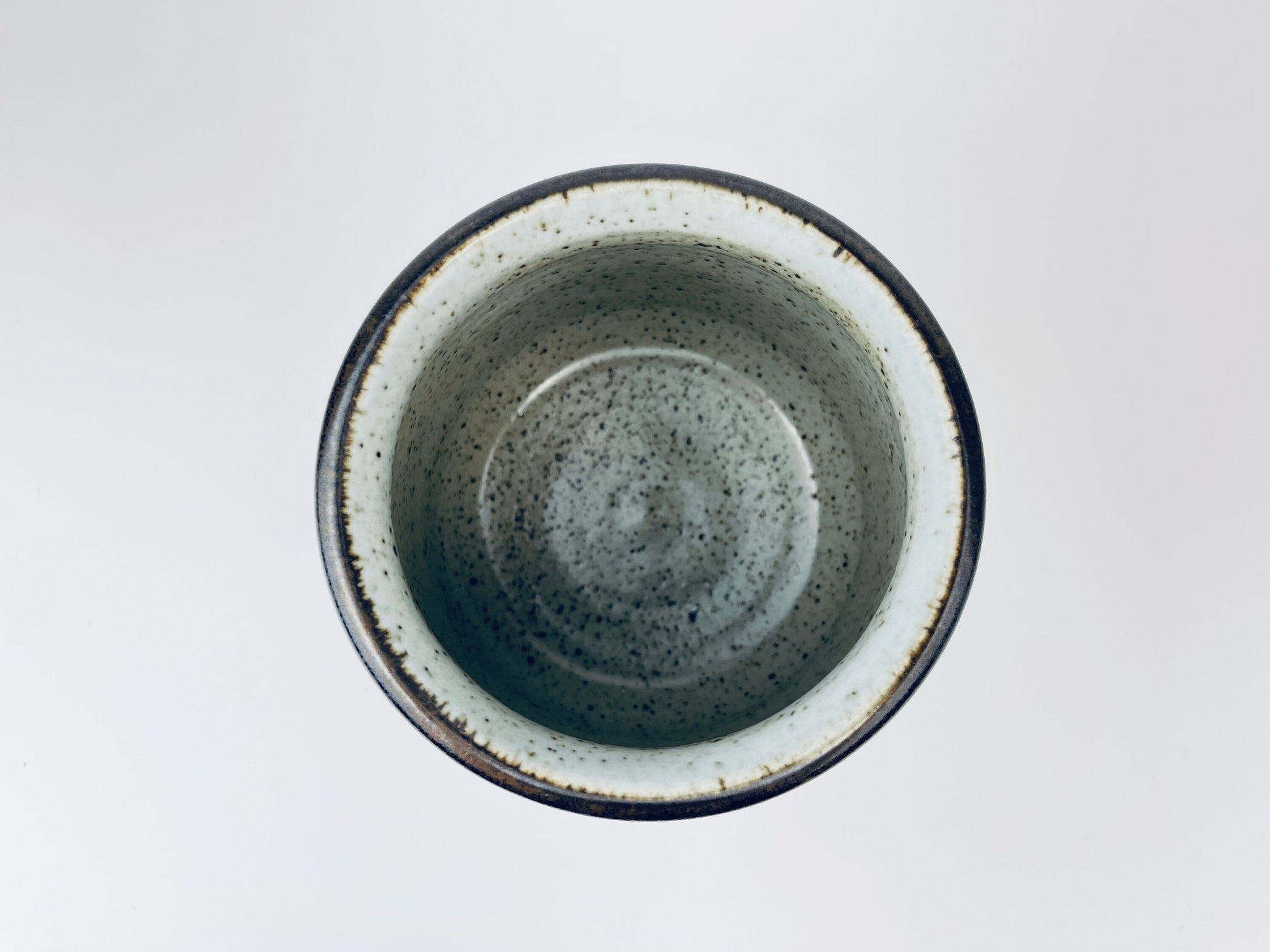 Product image for 'vintage glazed stoneware indoor planter melling pottery north vancouver made in canada' (view d56ed9)