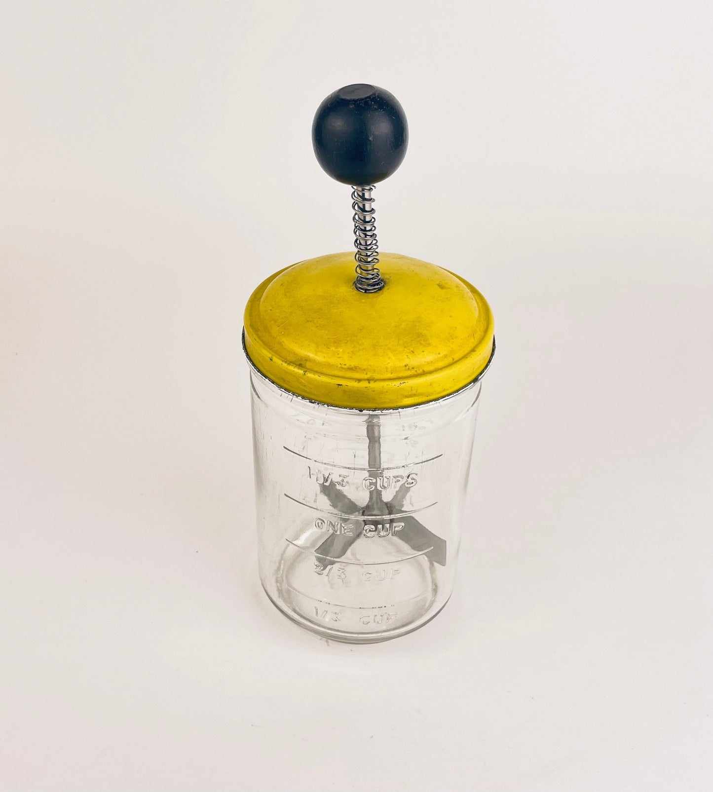 Product image for 'vintage mid century androck nut roto chopper yellow metal black wood accent' (view 2e67d1)