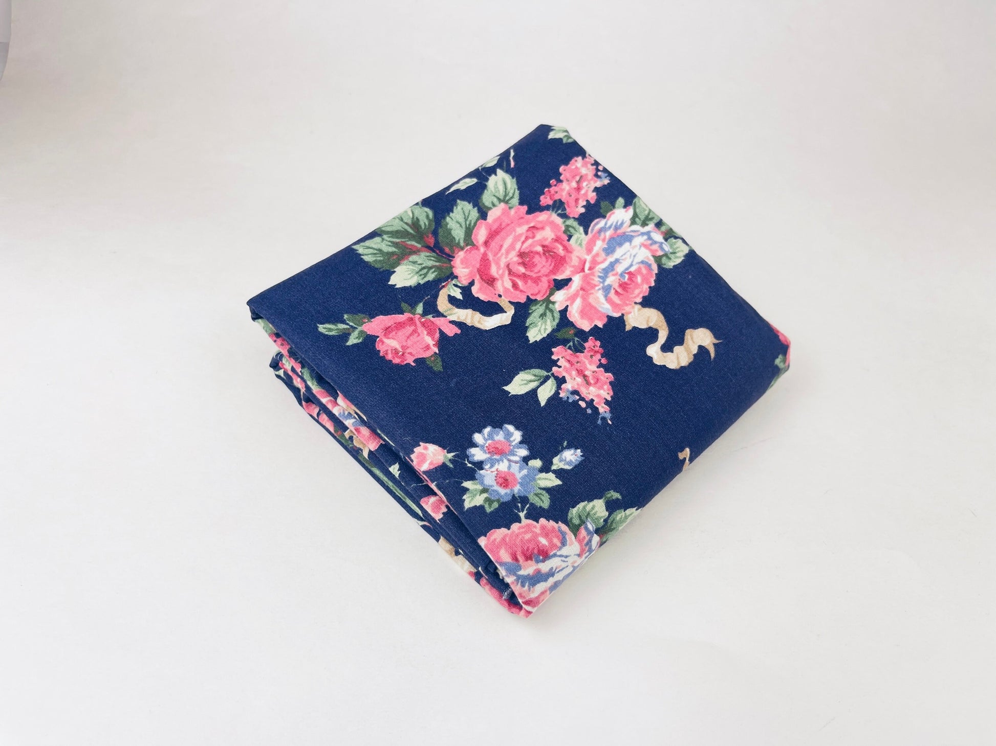 Product image for 'vintage indigo floral print fabric 42 x 45 marcus brothers textiles' (view 3eb038)