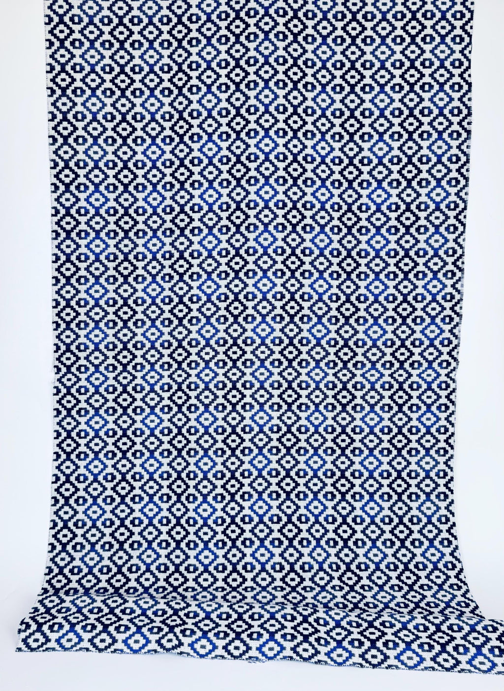 Product image for 'vintage purple white geometric thick woven jacquard fabric 27 x 55' (view bbbbf8)