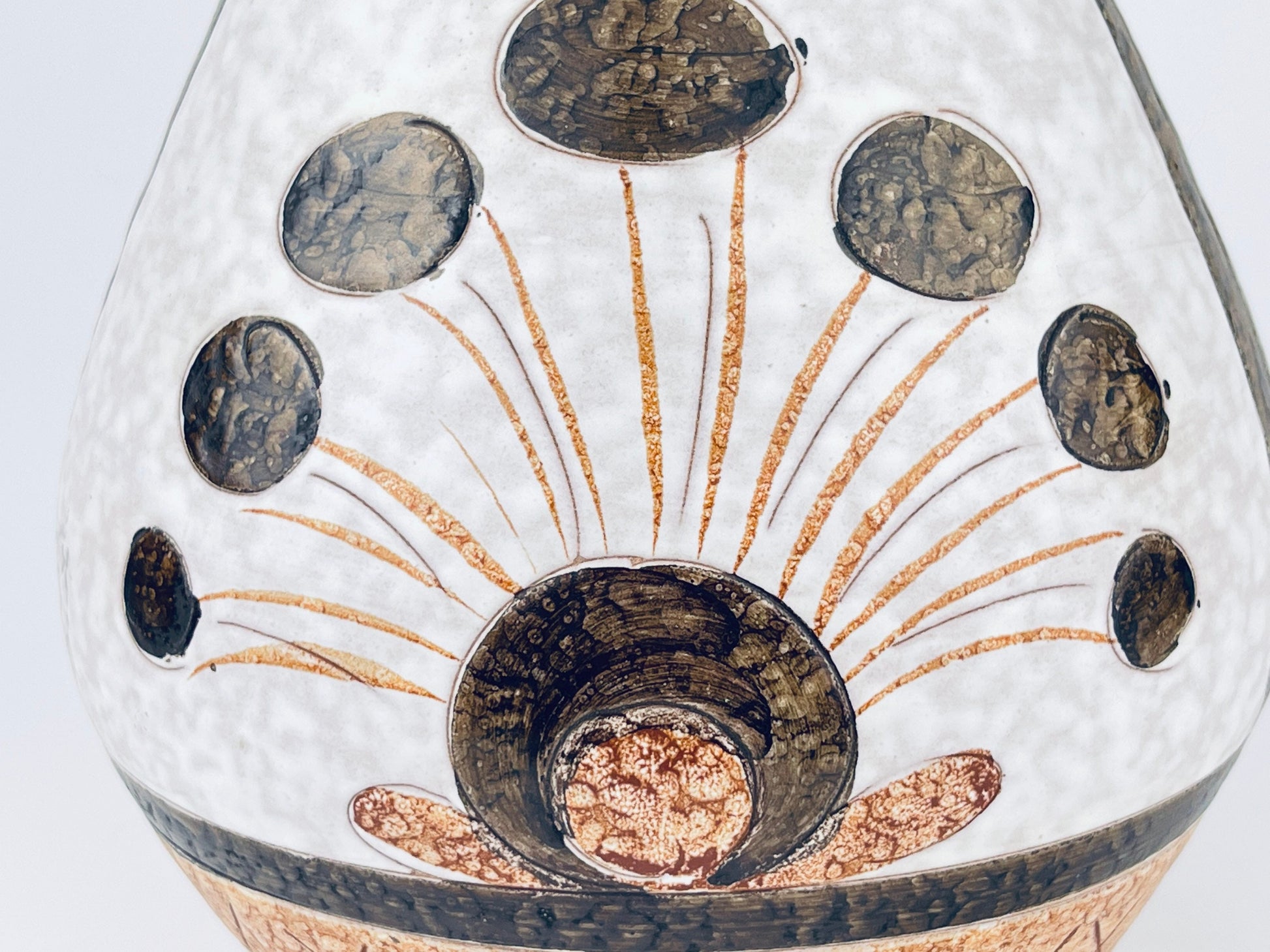 Product image for 'vintage italian muted earth tone hand painted mcm pottery widemouth vase made in italy by italica arc pottery' (view bd85e4)