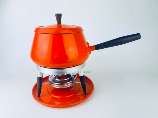 Product image for 'vintage bright orange metal fondue set wood accents made in hong kong' (view 2645c2)