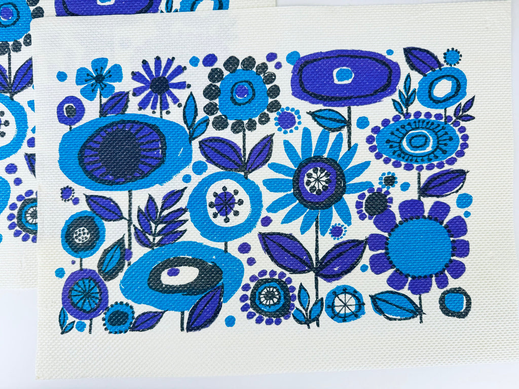 Product image for 'vintage flower power scott paper rectangular placemat set made in usa' (view 46af7f)