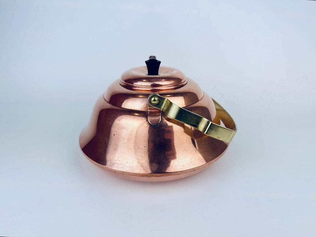 Product image for 'vintage dutch copper brass teapot kettle made in holland by kdm holland' (view 3f256a)