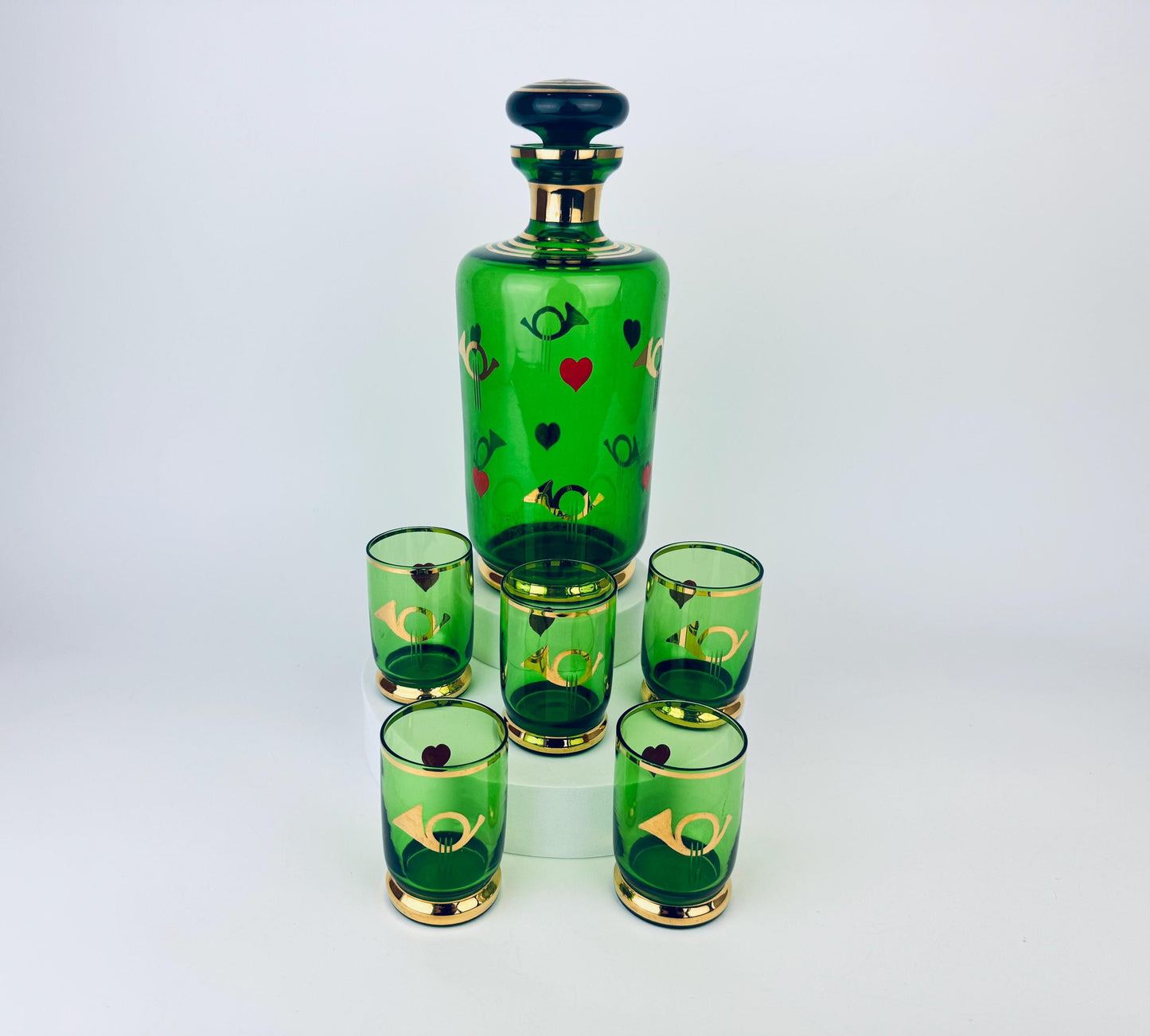 Product image for 'vintage mid century emerald green gold glass decanter shot glass set 1960s mcm heart trumpet barware' (view 542cf3)